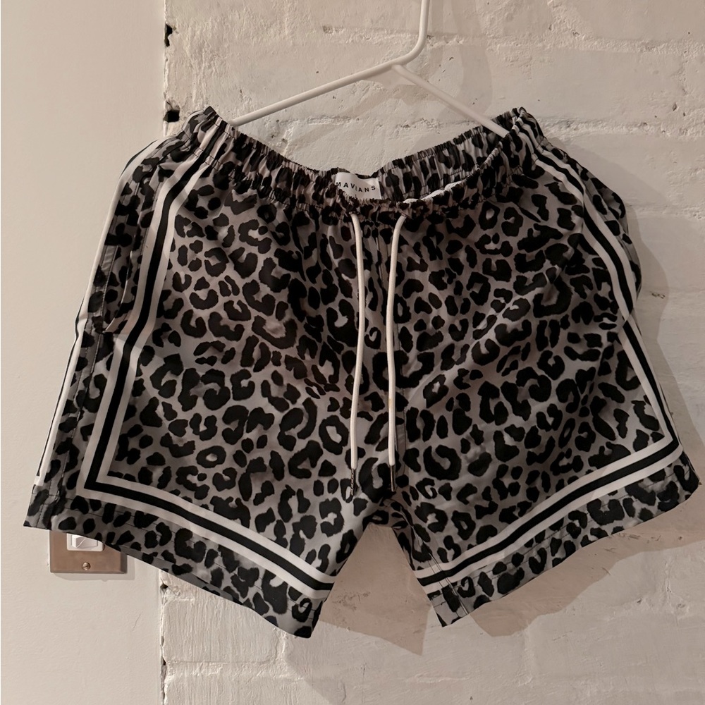 Mavrans Leopard swim shorts